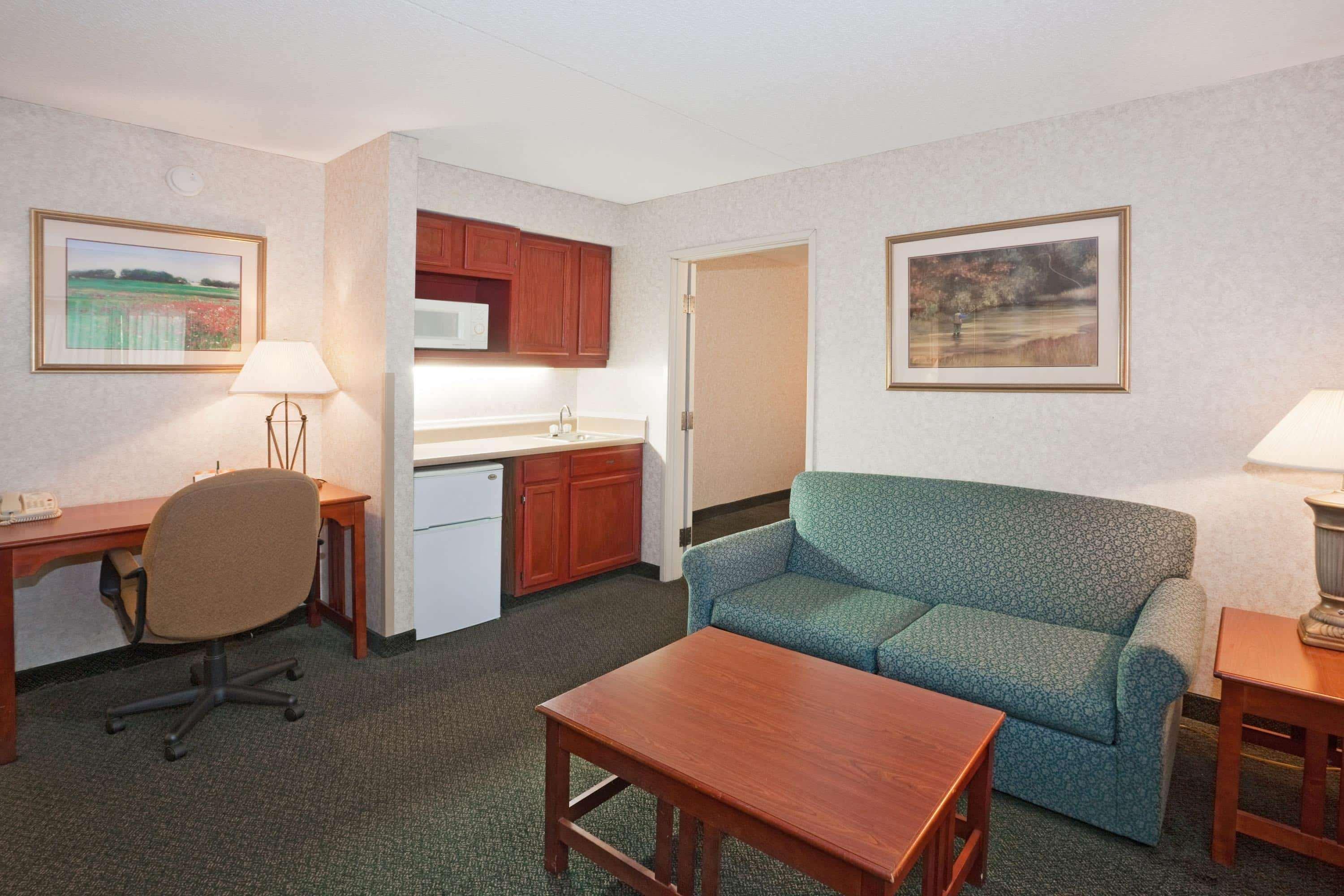 La Quinta By Wyndham Overland Park Dış mekan fotoğraf