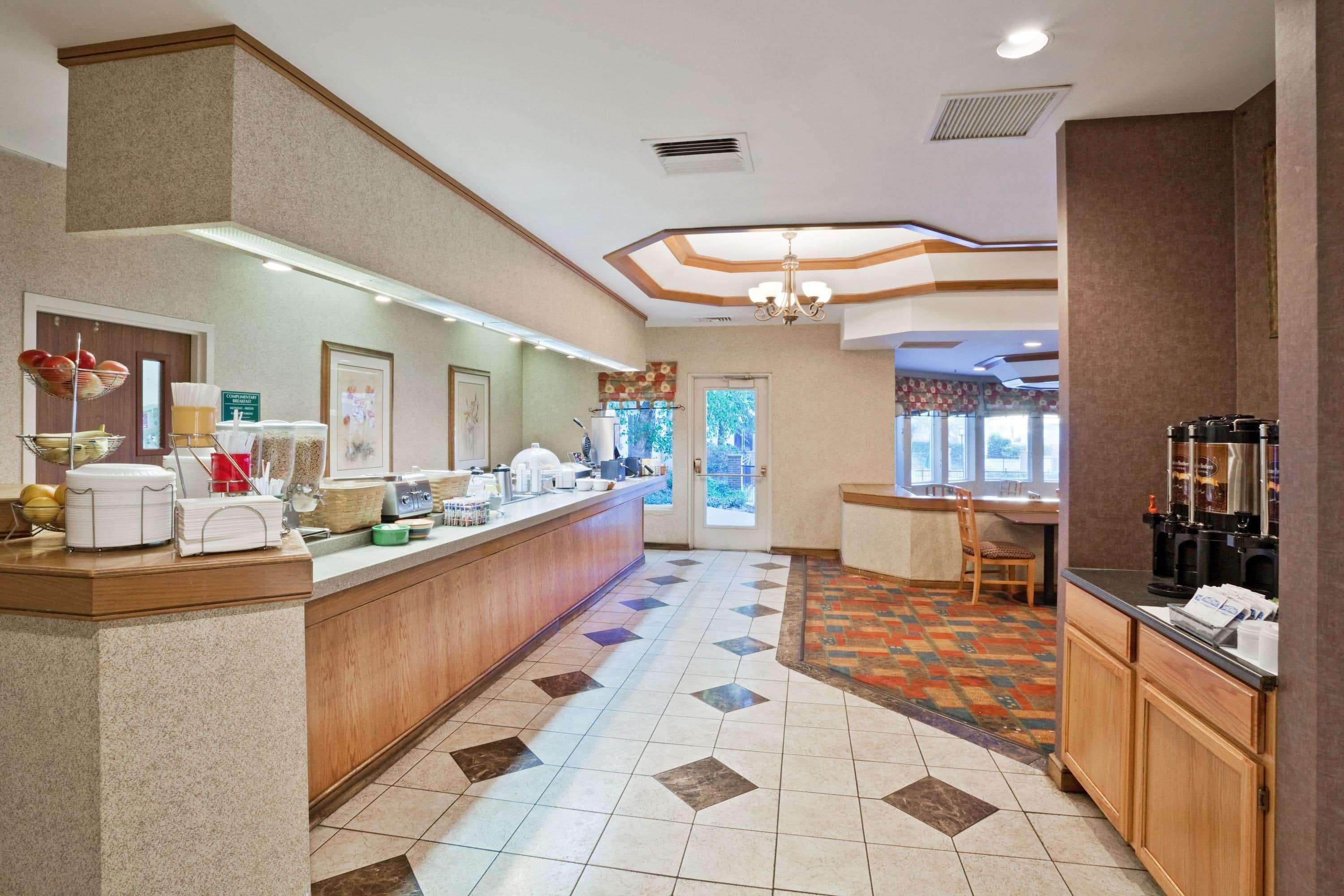 La Quinta By Wyndham Overland Park Dış mekan fotoğraf